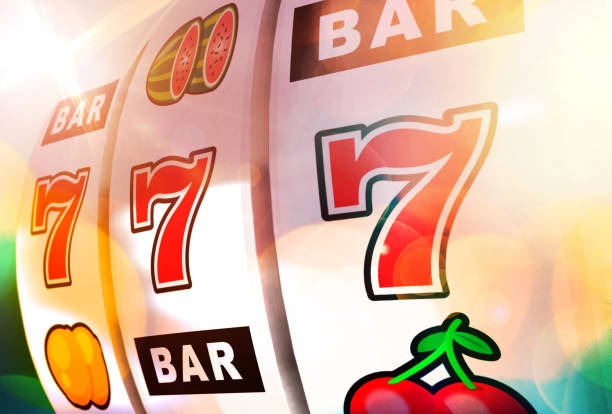 rupiah138 mobile app interface showing live dealer and sportsbook options